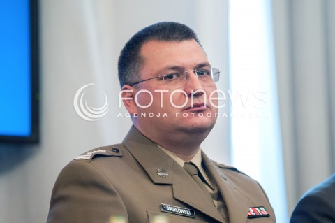  11.04.2018 WARSZAWA<br />PREZENTACJA RAPORTU TECHNICZNEGO PODKOMISJI DO PONOWNEGO ZBADANIA WYPADKU LOTNICZEGO Z DNIA 10 KWIETNIA 2010<br />N/Z ADRIAN SIADKOWSKI<br /> 