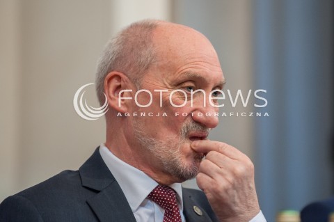 11.04.2018 WARSZAWA<br />PREZENTACJA RAPORTU TECHNICZNEGO PODKOMISJI DO PONOWNEGO ZBADANIA WYPADKU LOTNICZEGO Z DNIA 10 KWIETNIA 2010<br />N/Z ANTONI MACIEREWICZ<br /> 