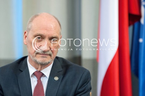  11.04.2018 WARSZAWA<br />PREZENTACJA RAPORTU TECHNICZNEGO PODKOMISJI DO PONOWNEGO ZBADANIA WYPADKU LOTNICZEGO Z DNIA 10 KWIETNIA 2010<br />N/Z ANTONI MACIEREWICZ<br /> 
