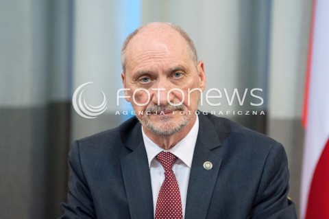  11.04.2018 WARSZAWA<br />PREZENTACJA RAPORTU TECHNICZNEGO PODKOMISJI DO PONOWNEGO ZBADANIA WYPADKU LOTNICZEGO Z DNIA 10 KWIETNIA 2010<br />N/Z ANTONI MACIEREWICZ<br /> 