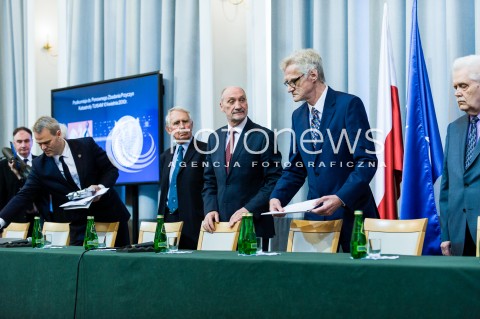  11.04.2018 WARSZAWA<br />PREZENTACJA RAPORTU TECHNICZNEGO PODKOMISJI DO PONOWNEGO ZBADANIA WYPADKU LOTNICZEGO Z DNIA 10 KWIETNIA 2010<br />N/Z ANTONI MACIEREWICZ<br /> 