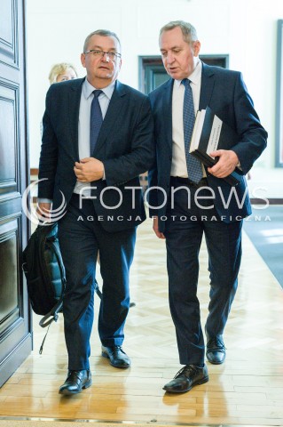  12.04.2018 WARSZAWA<br />POSIEDZENIE RADY MINISTROW<br />N/Z HENRYK KOWALCZYK ANDRZEJ ADAMCZYK<br /> 