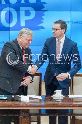  12.04.2018 WARSZAWA<br />POSIEDZENIE KOMITETU STERUJACEGO KRAJOWEGO PROGRAMU OCHRONY POWIETRZA<br />N/Z MATEUSZ MORAWIECKI MAREK SUSKI<br /> 