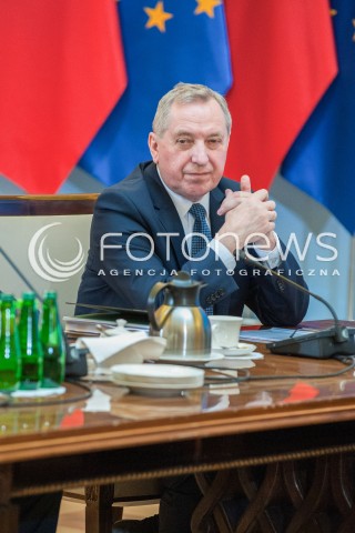  12.04.2018 WARSZAWA<br />POSIEDZENIE KOMITETU STERUJACEGO KRAJOWEGO PROGRAMU OCHRONY POWIETRZA<br />N/Z HENRYK KOWALCZYK<br /> 