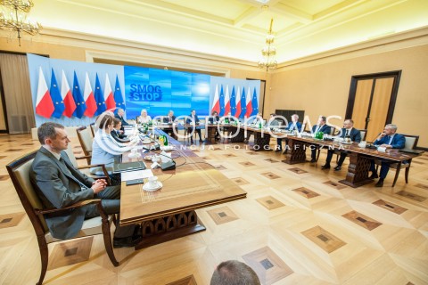  12.04.2018 WARSZAWA<br />POSIEDZENIE KOMITETU STERUJACEGO KRAJOWEGO PROGRAMU OCHRONY POWIETRZA<br />N/Z KOMITET<br /> 