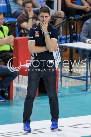  15.04.2018 RZESZOW<br />SIATKOWKA PLUSLIGA 2017/2018 MEN VOLLEYBALL POLAND POLISH PLUS LIGA LEAGUE SEASON 2017/2018 <br />MECZ ASSECO RESOVIA RZESZOW - STOCZNIA SZCZECIN <br />N/Z MICHAL MIESZKO GOGOL - I TRENER ( HEAD COACH ) SYLWETKA <br /> 