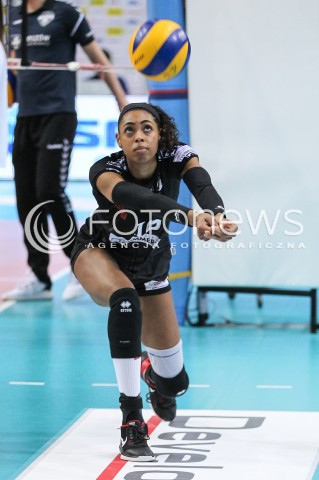  16.04.2018 RZESZOW <br />SIATKOWKA LIGA SIATKOWKI KOBIET LSK 2017/2018 WOMEN VOLLEYBALL POLAND POLISH LEAGUE <br />FAZA PLAYOFF - POLFINAL - 1. MECZ<br />MECZ DEVELOPRES SKYRES RZESZOW - LKS COMMERCECON LODZ <br />N/Z DEJA MCCLENDON SYLWETKA <br /> 
