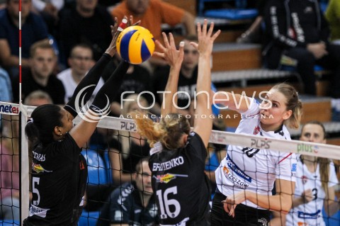  16.04.2018 RZESZOW <br />SIATKOWKA LIGA SIATKOWKI KOBIET LSK 2017/2018 WOMEN VOLLEYBALL POLAND POLISH LEAGUE <br />FAZA PLAYOFF - POLFINAL - 1. MECZ<br />MECZ DEVELOPRES SKYRES RZESZOW - LKS COMMERCECON LODZ <br />N/Z ADELA HELIC <br /> 