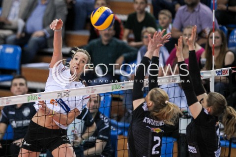  16.04.2018 RZESZOW <br />SIATKOWKA LIGA SIATKOWKI KOBIET LSK 2017/2018 WOMEN VOLLEYBALL POLAND POLISH LEAGUE <br />FAZA PLAYOFF - POLFINAL - 1. MECZ<br />MECZ DEVELOPRES SKYRES RZESZOW - LKS COMMERCECON LODZ <br />N/Z HELENE ROUSSEAUX <br /> 