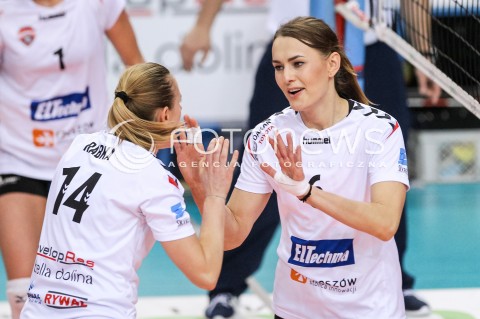  16.04.2018 RZESZOW <br />SIATKOWKA LIGA SIATKOWKI KOBIET LSK 2017/2018 WOMEN VOLLEYBALL POLAND POLISH LEAGUE <br />FAZA PLAYOFF - POLFINAL - 1. MECZ<br />MECZ DEVELOPRES SKYRES RZESZOW - LKS COMMERCECON LODZ <br />N/Z KATARZYNA ZABINSKA AGNIESZKA RABKA RADOSC EMOCJE <br /> 