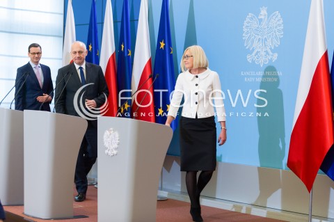  17.04.2018 WARSZAWA <br />KONFERENCJA PREMIERA MATEUSZA MORAWIECKIEGO I MINISTRA JOACHIMA BRUDZINSKIEGO <br />N/Z PREMIER MATEUSZ MORAWIECKI JOACHIM BRUDZINSKI JOANNA KOPCINSKA<br /> 