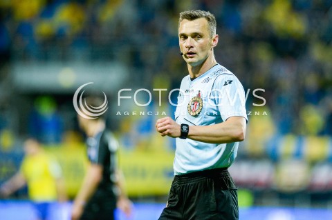  17.04.2018 GDYNIA <br />PILKA NOZNA - PUCHAR POLSKI PZPN<br />POLFINAL MECZ DRUGI<br />MECZ ARKA GDYNIA - KORONA KIELCE<br />N/Z JAROSLAW PRZYBYL SYLWETKA<br /> 