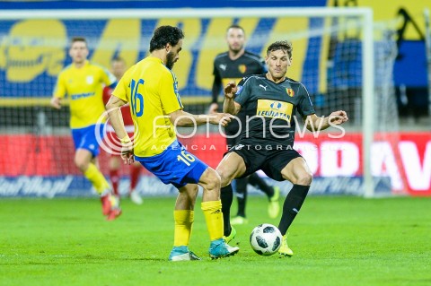  17.04.2018 GDYNIA <br />PILKA NOZNA - PUCHAR POLSKI PZPN<br />POLFINAL MECZ DRUGI<br />MECZ ARKA GDYNIA - KORONA KIELCE<br />N/Z ENRIQUE ESQUEDA MICHAEL GARDAWSKI<br /> 