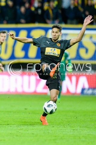  17.04.2018 GDYNIA <br />PILKA NOZNA - PUCHAR POLSKI PZPN<br />POLFINAL MECZ DRUGI<br />MECZ ARKA GDYNIA - KORONA KIELCE<br />N/Z AKOS KECSKES SYLWETKA<br /> 