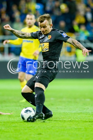  17.04.2018 GDYNIA <br />PILKA NOZNA - PUCHAR POLSKI PZPN<br />POLFINAL MECZ DRUGI<br />MECZ ARKA GDYNIA - KORONA KIELCE<br />N/Z LUKASZ KOSAKIWEICZ SYLWETKA<br /> 