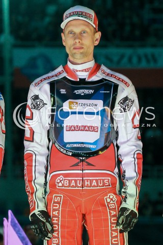  20.04.2018 RZESZOW <br />ZUZEL SPEEDWAY<br />DRUGA RUNDA ZAWODOW SPEEDWAY BEST PAIRS 2018 W RZESZOWIE<br />N/Z ANDREAS JONSSON SYLWETKA<br /> 