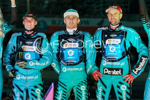  20.04.2018 RZESZOW <br />ZUZEL SPEEDWAY<br />DRUGA RUNDA ZAWODOW SPEEDWAY BEST PAIRS 2018 W RZESZOWIE<br />N/Z PATRYK DUDEK GRZEGORZ ZENGOTA PIOTR PROTASIEWICZ<br /> 