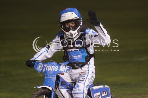  20.04.2018 RZESZOW <br />ZUZEL SPEEDWAY<br />DRUGA RUNDA ZAWODOW SPEEDWAY BEST PAIRS 2018 W RZESZOWIE<br />N/Z LEON MADSEN SYLWETKA <br /> 