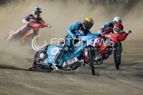  20.04.2018 RZESZOW <br />ZUZEL SPEEDWAY<br />DRUGA RUNDA ZAWODOW SPEEDWAY BEST PAIRS 2018 W RZESZOWIE<br />N/Z JAROSLAW HAMPEL (CZERWONY), PATRYK DUDEK (BIALY), EMIL SAJFUTDINOW (NIEBIESKI), GRZEGORZ ZENGOTA (ZOLTY)<br /> 