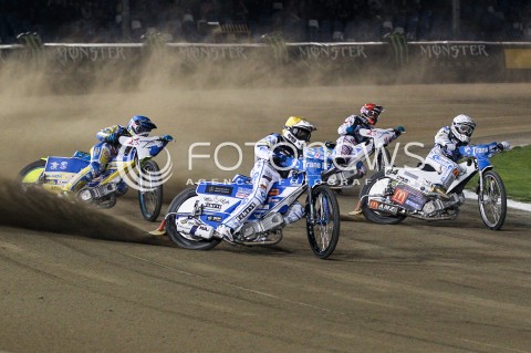  20.04.2018 RZESZOW <br />ZUZEL SPEEDWAY<br />DRUGA RUNDA ZAWODOW SPEEDWAY BEST PAIRS 2018 W RZESZOWIE<br />N/Z EDWARD MAZUR (CZERWONY), MARTIN SMOLINSKI (BIALY), HUBERT LEGOWIK (NIEBIESKI), LEON MADSEN (ZOLTY)<br /> 