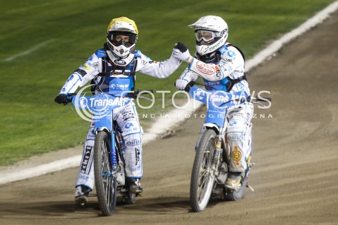  20.04.2018 RZESZOW <br />ZUZEL SPEEDWAY<br />DRUGA RUNDA ZAWODOW SPEEDWAY BEST PAIRS 2018 W RZESZOWIE<br />N/Z MARTIN SMOLINSKI (BIALY), LEON MADSEN (ZOLTY) RADOSC EMOCJE<br /> 
