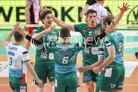  21.04.2018 RZESZOW<br />SIATKOWKA PLUSLIGA 2017/2018 MEN VOLLEYBALL POLAND POLISH PLUS LIGA LEAGUE SEASON 2017/2018<br />FAZA PLAY-OFF - CWIERCFINAL - 2. MECZ<br />MECZ ASSECO RESOVIA RZESZOW - INDYKPOL AZS OLSZTYN <br />N/Z MILOSZ ZNISZCZOL TOMAS ROUSSEAUX RADOSC EMOCJE <br /> 