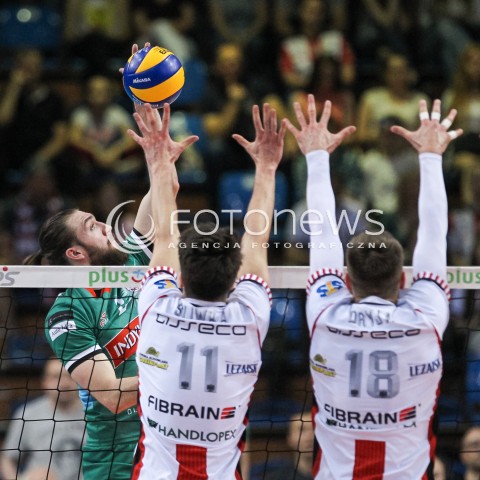  21.04.2018 RZESZOW<br />SIATKOWKA PLUSLIGA 2017/2018 MEN VOLLEYBALL POLAND POLISH PLUS LIGA LEAGUE SEASON 2017/2018<br />FAZA PLAY-OFF - CWIERCFINAL - 2. MECZ<br />MECZ ASSECO RESOVIA RZESZOW - INDYKPOL AZS OLSZTYN <br />N/Z JAN HADRAVA <br /> 