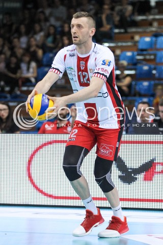  21.04.2018 RZESZOW<br />SIATKOWKA PLUSLIGA 2017/2018 MEN VOLLEYBALL POLAND POLISH PLUS LIGA LEAGUE SEASON 2017/2018<br />FAZA PLAY-OFF - CWIERCFINAL - 2. MECZ<br />MECZ ASSECO RESOVIA RZESZOW - INDYKPOL AZS OLSZTYN <br />N/Z LUKASZ PERLOWSKI SYLWETKA <br /> 