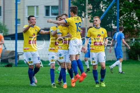  21.04.2018 JAROSLAW <br />PILKA NOZNA III LIGA 2017/2018 GRUPA IV <br />MECZ JKS 1909 JAROSLAW - MOTOR LUBLIN <br />N/Z JULIEN TADROWSKI RADOSC BRAMKA GOL NA 0:1<br /> 
