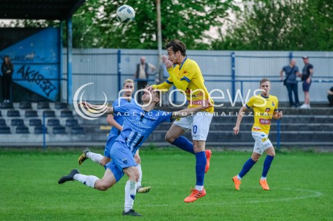  21.04.2018 JAROSLAW <br />PILKA NOZNA III LIGA 2017/2018 GRUPA IV <br />MECZ JKS 1909 JAROSLAW - MOTOR LUBLIN <br />N/Z ARTUR GIERAGA<br /> 