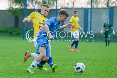  21.04.2018 JAROSLAW <br />PILKA NOZNA III LIGA 2017/2018 GRUPA IV <br />MECZ JKS 1909 JAROSLAW - MOTOR LUBLIN <br />N/Z TOMASZ TYMOSIAK<br /> 