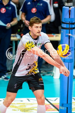  21.04.2018 GDYNIA<br />SIATKOWKA - PLAY OFF<br />PLUS LIGA SEZON 2017/2018<br />MECZ TREFL GDANSK - JASTRZEBSKI WEGIEL<br />N/Z PIOTR NOWAKOWSKI<br /> 