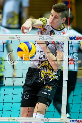  21.04.2018 GDYNIA<br />SIATKOWKA - PLAY OFF<br />PLUS LIGA SEZON 2017/2018<br />MECZ TREFL GDANSK - JASTRZEBSKI WEGIEL<br />N/Z SZYMON JAKUBISZAK<br /> 