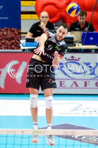  21.04.2018 GDYNIA<br />SIATKOWKA - PLAY OFF<br />PLUS LIGA SEZON 2017/2018<br />MECZ TREFL GDANSK - JASTRZEBSKI WEGIEL<br />N/Z JASON DE ROCCO SYLWETKA<br /> 