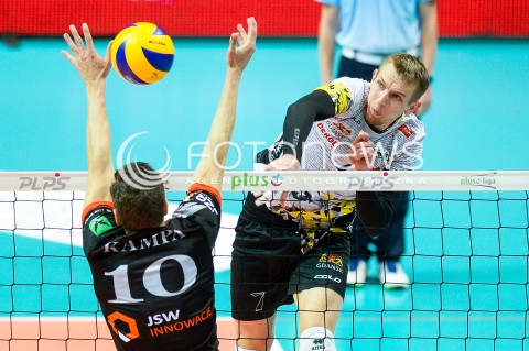  21.04.2018 GDYNIA<br />SIATKOWKA - PLAY OFF<br />PLUS LIGA SEZON 2017/2018<br />MECZ TREFL GDANSK - JASTRZEBSKI WEGIEL<br />N/Z DAMIAN SCHULZ<br /> 