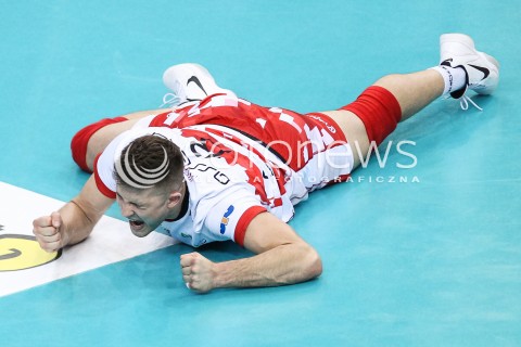  22.04.2018 RZESZOW<br />SIATKOWKA PLUSLIGA 2017/2018 MEN VOLLEYBALL POLAND POLISH PLUS LIGA LEAGUE SEASON 2017/2018<br />FAZA PLAY-OFF - CWIERCFINAL - 3. MECZ<br />MECZ ASSECO RESOVIA RZESZOW - INDYKPOL AZS OLSZTYN <br />N/Z MATEUSZ MASLOWSKI ZLOSC EMOCJE SMUTEK PORAZKA PRZEGRANA <br /> 