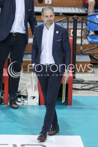 22.04.2018 RZESZOW<br />SIATKOWKA PLUSLIGA 2017/2018 MEN VOLLEYBALL POLAND POLISH PLUS LIGA LEAGUE SEASON 2017/2018<br />FAZA PLAY-OFF - CWIERCFINAL - 3. MECZ<br />MECZ ASSECO RESOVIA RZESZOW - INDYKPOL AZS OLSZTYN <br />N/Z ANDRZEJ KOWAL - I TRENER ( HEAD COACH ) SYLWETKA <br /> 