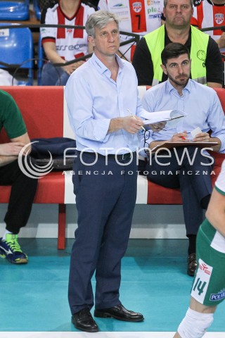  22.04.2018 RZESZOW<br />SIATKOWKA PLUSLIGA 2017/2018 MEN VOLLEYBALL POLAND POLISH PLUS LIGA LEAGUE SEASON 2017/2018<br />FAZA PLAY-OFF - CWIERCFINAL - 3. MECZ<br />MECZ ASSECO RESOVIA RZESZOW - INDYKPOL AZS OLSZTYN <br />N/Z ROBERTO SANTILLI - I TRENER ( HEAD COACH ) SYLWETKA <br /> 