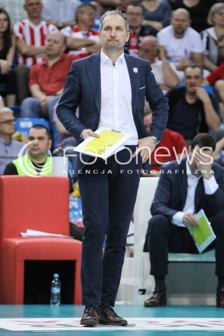  22.04.2018 RZESZOW<br />SIATKOWKA PLUSLIGA 2017/2018 MEN VOLLEYBALL POLAND POLISH PLUS LIGA LEAGUE SEASON 2017/2018<br />FAZA PLAY-OFF - CWIERCFINAL - 3. MECZ<br />MECZ ASSECO RESOVIA RZESZOW - INDYKPOL AZS OLSZTYN <br />N/Z ANDRZEJ KOWAL - I TRENER ( HEAD COACH ) SYLWETKA <br /> 
