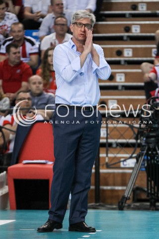  22.04.2018 RZESZOW<br />SIATKOWKA PLUSLIGA 2017/2018 MEN VOLLEYBALL POLAND POLISH PLUS LIGA LEAGUE SEASON 2017/2018<br />FAZA PLAY-OFF - CWIERCFINAL - 3. MECZ<br />MECZ ASSECO RESOVIA RZESZOW - INDYKPOL AZS OLSZTYN <br />N/Z ROBERTO SANTILLI - I TRENER ( HEAD COACH ) SYLWETKA <br /> 