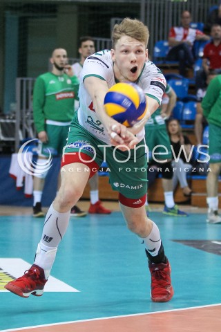  22.04.2018 RZESZOW<br />SIATKOWKA PLUSLIGA 2017/2018 MEN VOLLEYBALL POLAND POLISH PLUS LIGA LEAGUE SEASON 2017/2018<br />FAZA PLAY-OFF - CWIERCFINAL - 3. MECZ<br />MECZ ASSECO RESOVIA RZESZOW - INDYKPOL AZS OLSZTYN <br />N/Z JAKUB KOCHANOWSKI SYLWETKA <br /> 
