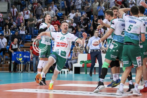  22.04.2018 RZESZOW<br />SIATKOWKA PLUSLIGA 2017/2018 MEN VOLLEYBALL POLAND POLISH PLUS LIGA LEAGUE SEASON 2017/2018<br />FAZA PLAY-OFF - CWIERCFINAL - 3. MECZ<br />MECZ ASSECO RESOVIA RZESZOW - INDYKPOL AZS OLSZTYN <br />N/Z PAWEL WOICKI SYLWETKA RADOSC EMOCJE ZWYCIESTWO AWANS<br /> 
