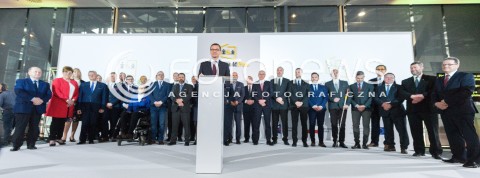  23.04.2018 WARSZAWA<br />KONFERENCJA PROGRAM DOSTEPNOSC PLUS 2018-2025<br />N/Z UCZESTNICY WYDARZENIA SYGNATARIUSZE UMOWY PREMIER MATEUSZ MORAWIECKI<br /> 