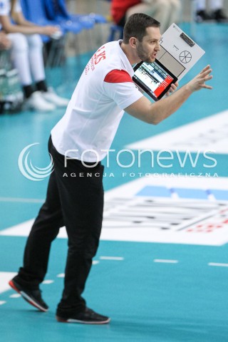  23.04.2018 RZESZOW <br />SIATKOWKA LIGA SIATKOWKI KOBIET LSK 2017/2018 WOMEN VOLLEYBALL POLAND POLISH LEAGUE <br />FAZA PLAYOFF - POLFINAL - 3. MECZ<br />MECZ DEVELOPRES SKYRES RZESZOW - LKS COMMERCECON LODZ <br />N/Z MICHAL MASEK - I TRENER ( HEAD COACH ) SYLWETKA <br /> 