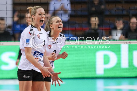  23.04.2018 RZESZOW <br />SIATKOWKA LIGA SIATKOWKI KOBIET LSK 2017/2018 WOMEN VOLLEYBALL POLAND POLISH LEAGUE <br />FAZA PLAYOFF - POLFINAL - 3. MECZ<br />MECZ DEVELOPRES SKYRES RZESZOW - LKS COMMERCECON LODZ <br />N/Z HELENE ROUSSEAUX MONIKA PTAK RADOSC EMOCJE <br /> 