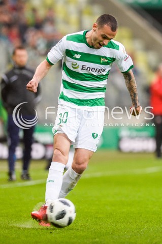  23.04.2018 GDANSK<br />PILKA NOZNA - EKSTRAKLASA SEZON 2017/2018<br />MECZ LECHIA GDANSK - CRACOVIA KRAKOW<br />N/Z JOAO NUNES SYLWETKA<br /> 