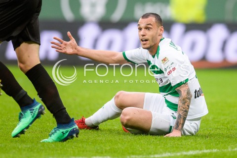  23.04.2018 GDANSK<br />PILKA NOZNA - EKSTRAKLASA SEZON 2017/2018<br />MECZ LECHIA GDANSK - CRACOVIA KRAKOW<br />N/Z JOAO NUNES SYLWETKA PORTRET EMOCJE FAUL<br /> 