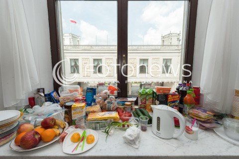  24.04.2018 WARSZAWA SEJM<br />PROTEST NIEPELNOSPRAWNYCH W SEJMIE<br />N/Z UCZESTNICY WYDARZENIA NIEPELNOSPRAWNI DOROSLI Z RODZICAMI<br /> 