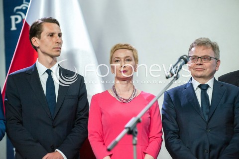  26.04.2018 WARSZAWA<br />PREZENTACJA KANDYDATOW PIS NA PREZYDENTOW MIAST<br />N/Z KACPER PLAZYNSKI MIROSLAWA STACHOWIAK ROZECKA TADEUSZ ZYSK<br /> 