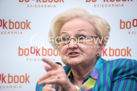  26.04.2018 WARSZAWA<br />PROFESOR EWA LETOWSKA W KSIEGARNI<br />N/Z EWA LETOWSKA<br /> 